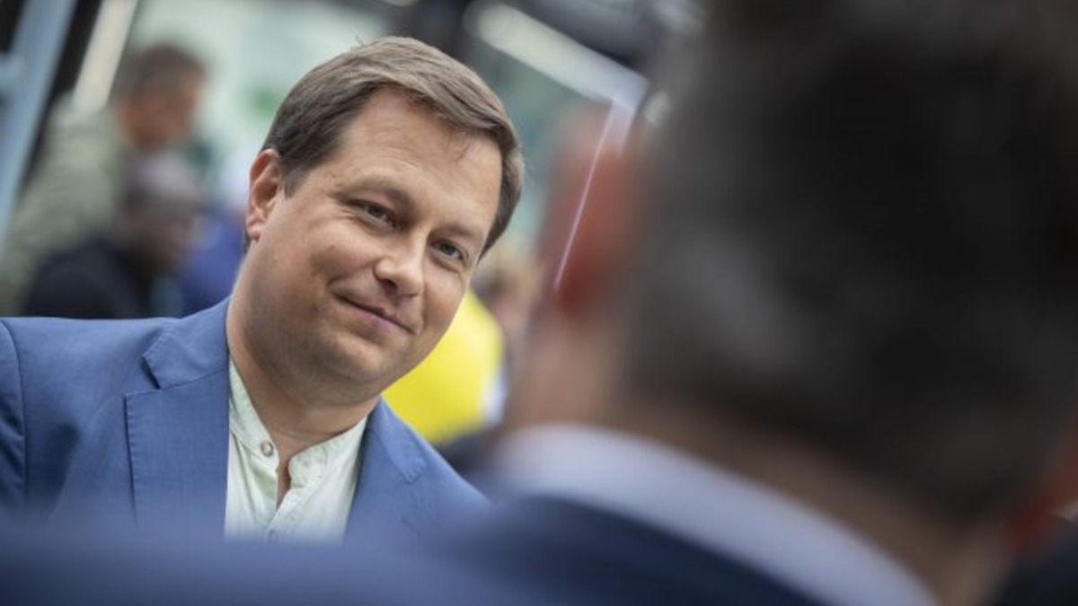 Hallitus avaa julkisia hankintoja kilpailulle ja lisää pk-yritysten mahdollisuuksia