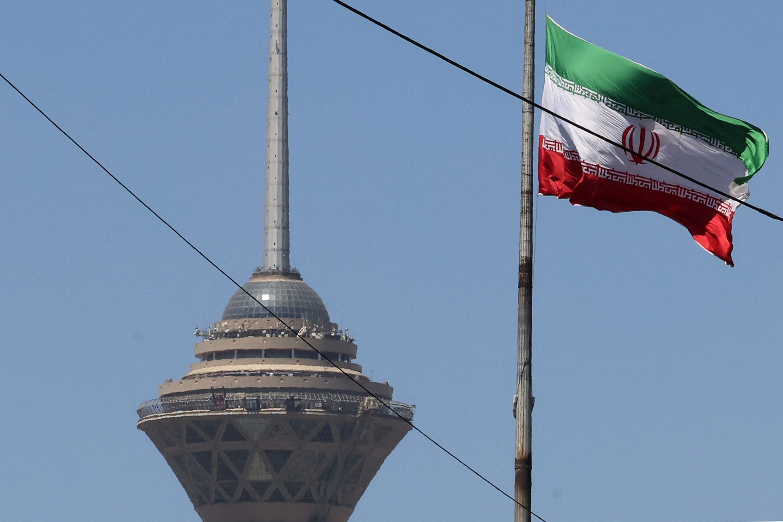 Iran rakensi ohjusarsenaalinsa lähes ennalleen tulitauon turvin