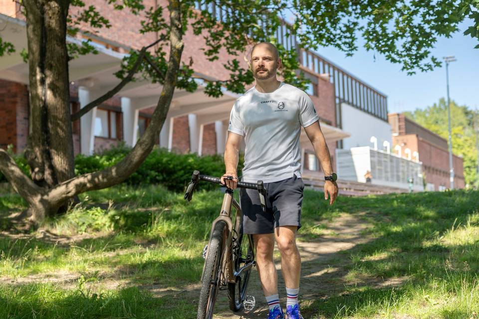 Joonas Könttä palaa politiikan näyttämölle pettymysten jälkeen