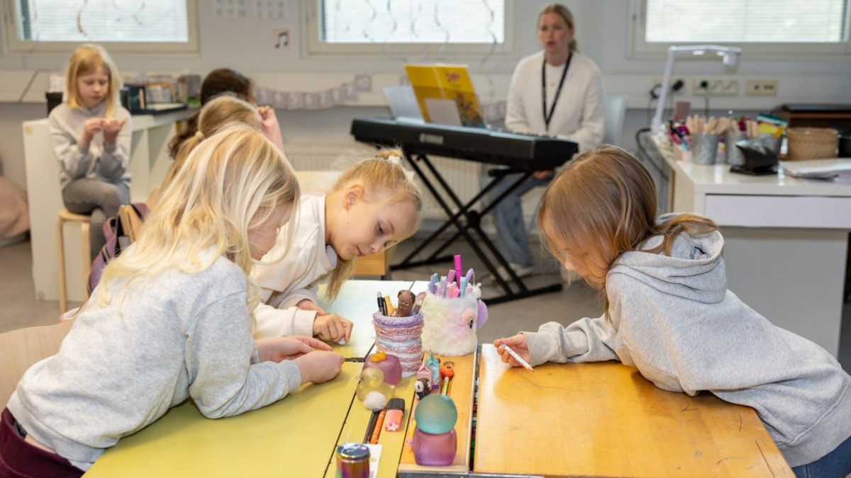 Kotikoulujen valvonta nousi turvallisuuskeskusteluun