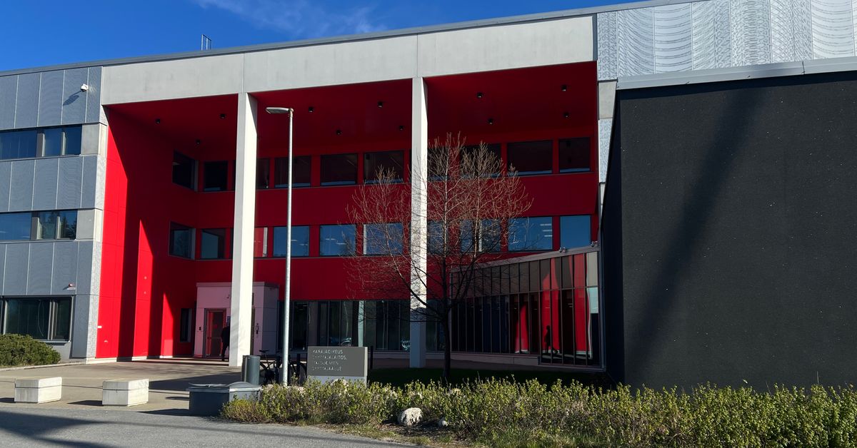 Vammainen mies kuoli palvelutalossa Joensuussa hengitysmaskin poistamisen jälkeen – kolme työntekijää tuomittiin – kuvituskuva